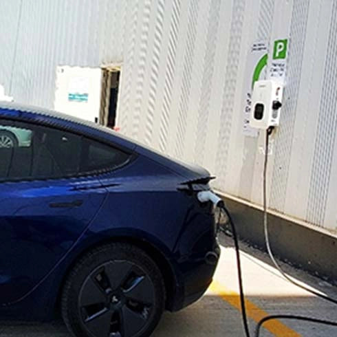 E-Auto durch Growatt EV-Charging laden